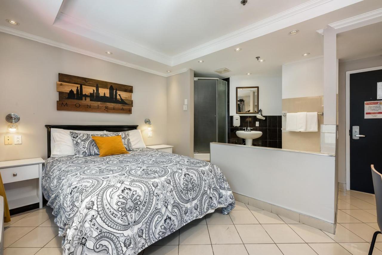 Samesun Montreal Hotel & Hostel Екстериор снимка